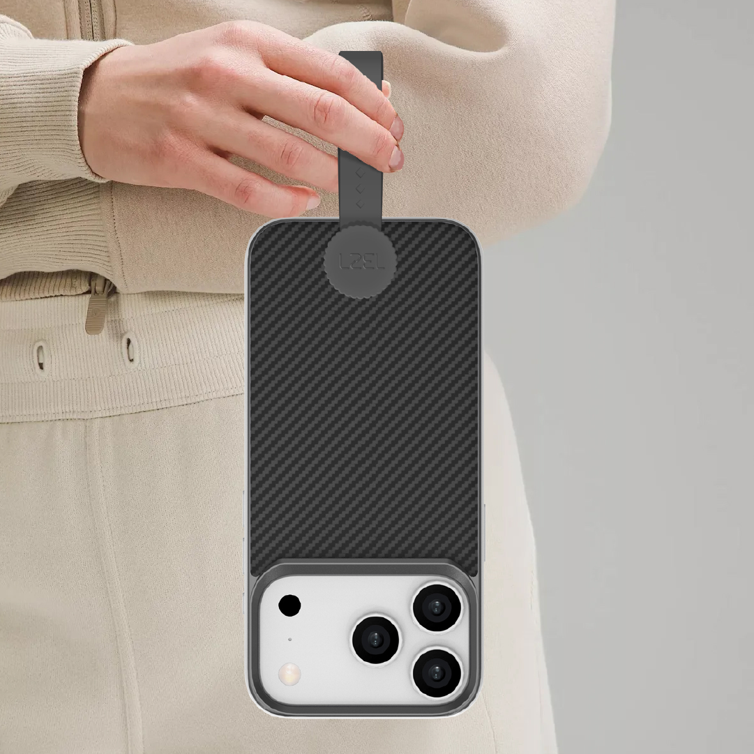LZEL Back Cover With Magsafe For IPhone 17 Pro - Black