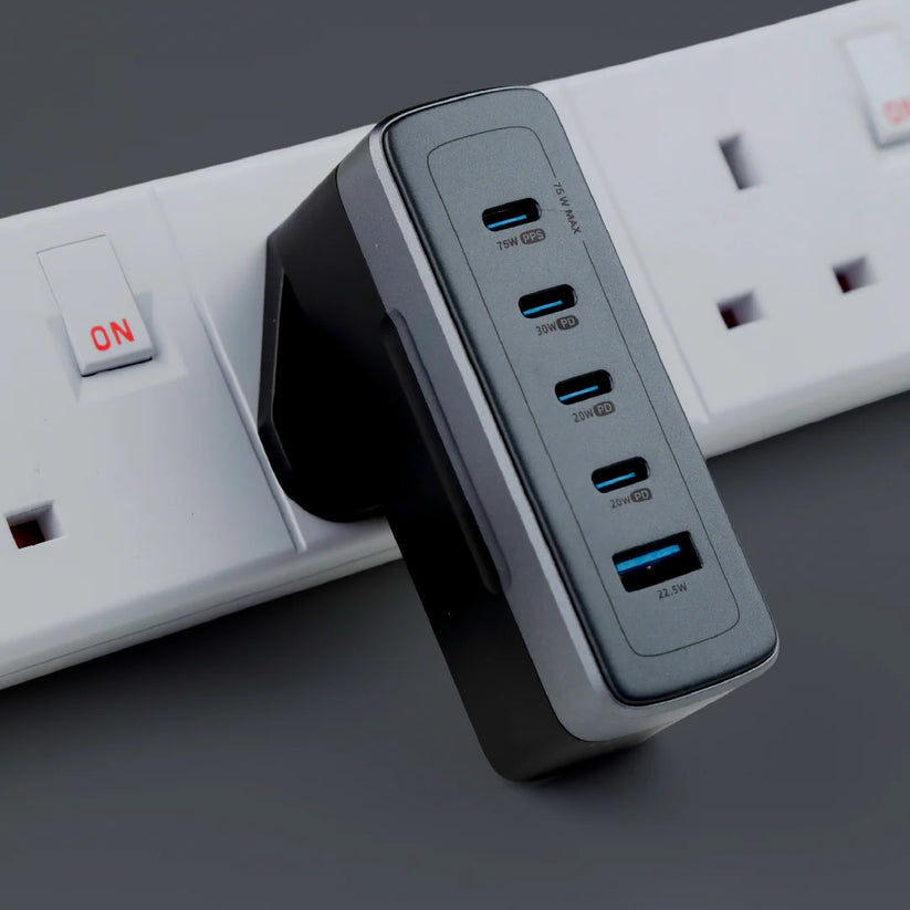 LZEL VoltixWorld 75W GaN Multi Port Travel Adapter - Black