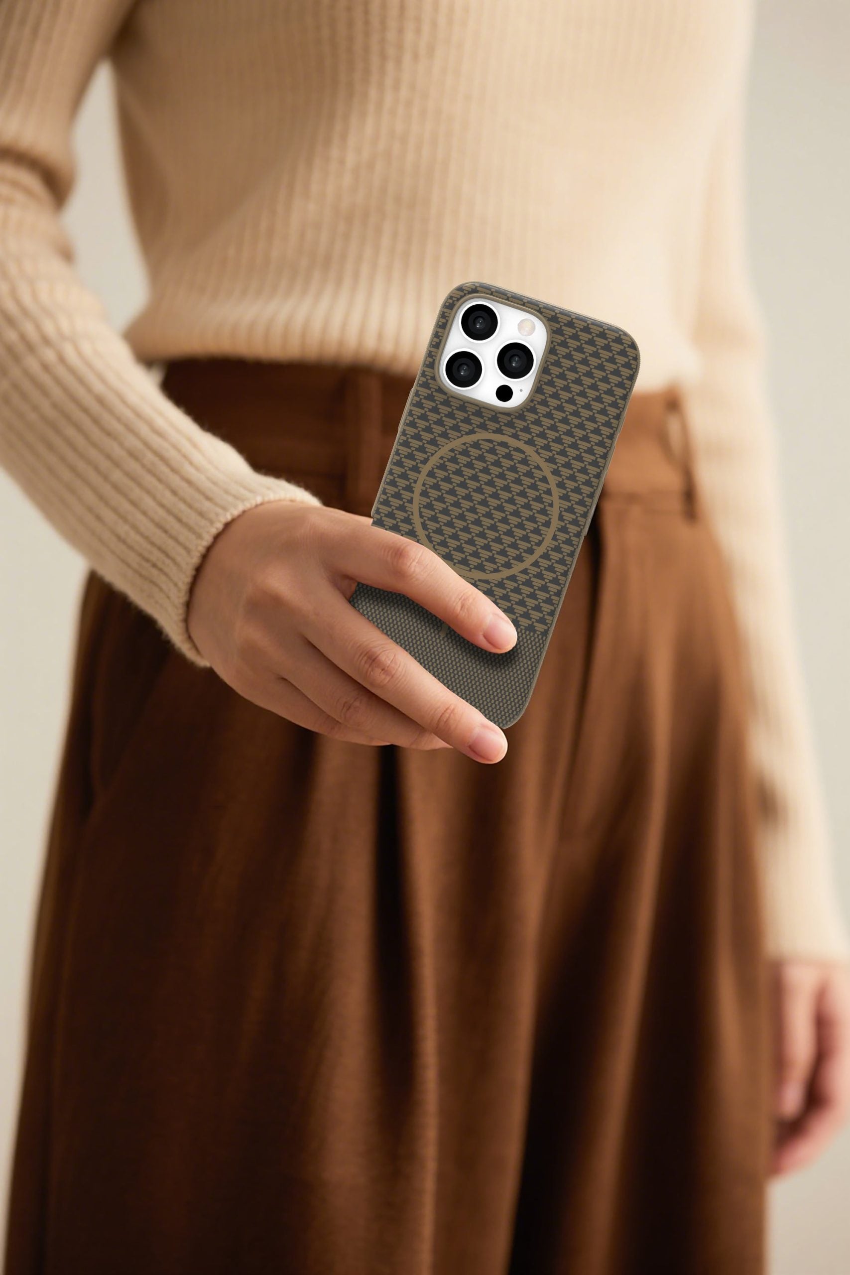 LZEL Magcarbon Splice Case for iPhone 16 Pro Max