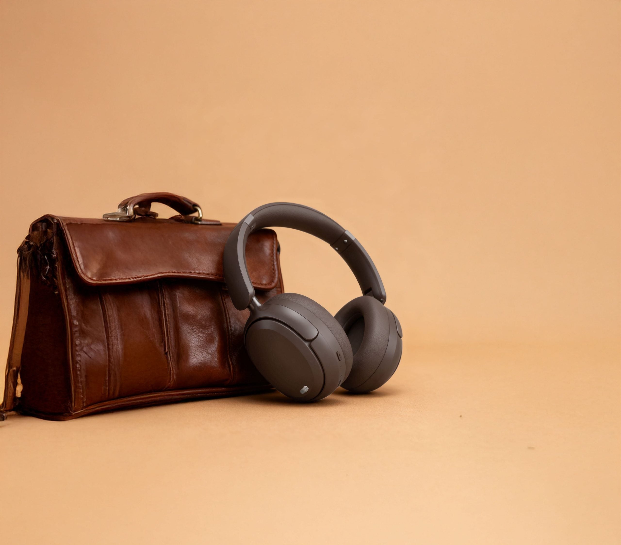 LZEL Sonique Pulse Wireless Stereo Headphones