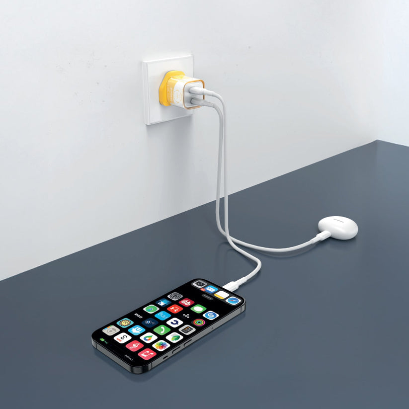 LZEL VoltCharge NanoCore – 30W GaN Transparent Wall Charger - Yellow