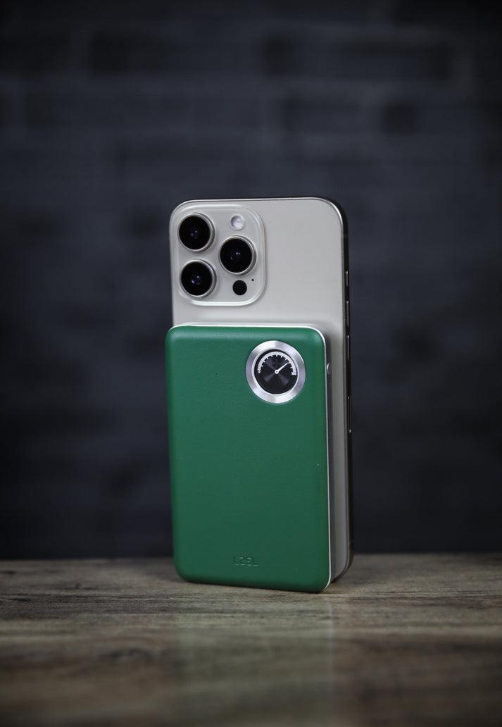 LZEL Novus MagPower 10,000mAh PD MagSafe Power Bank 20W USB-C - Green
