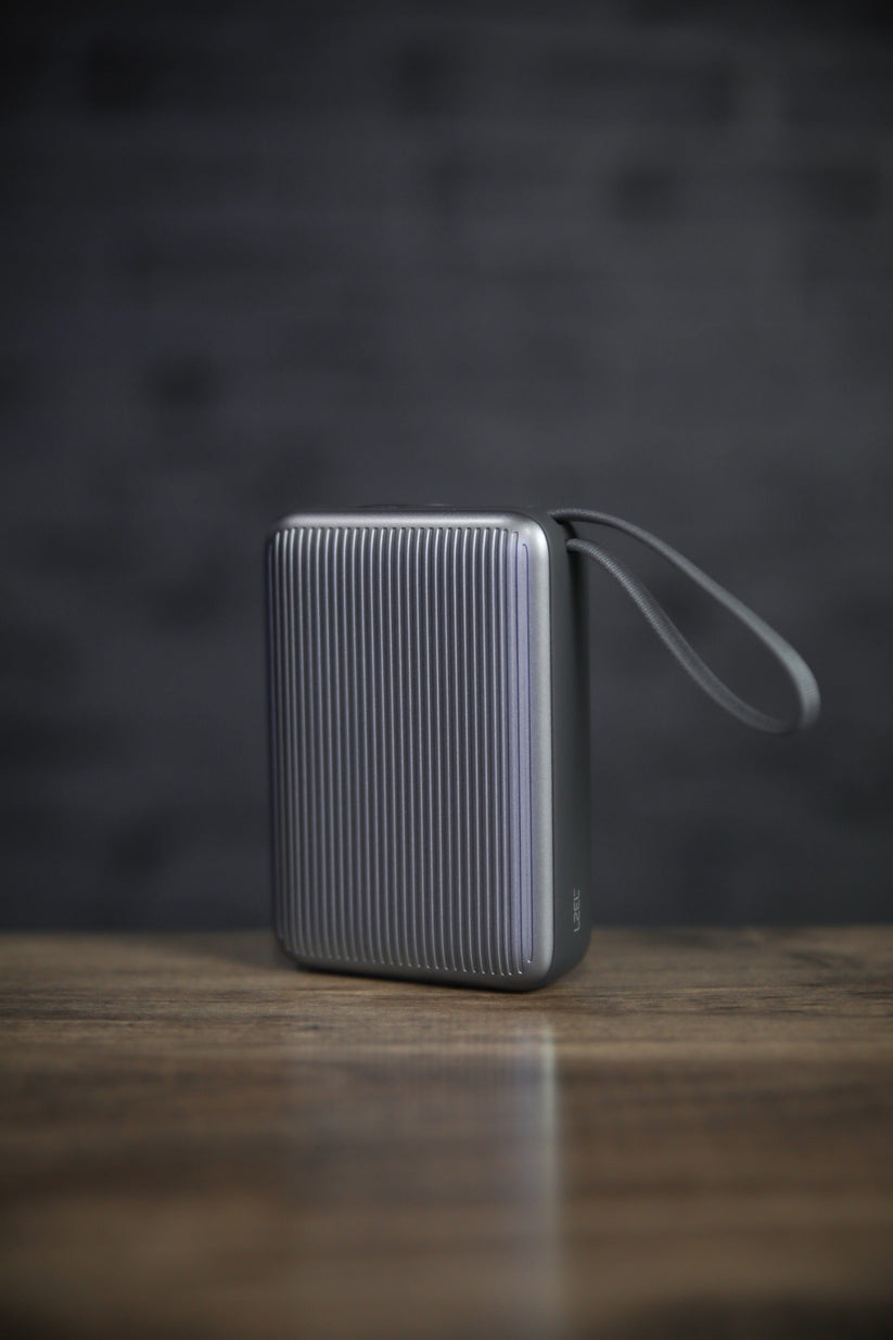 LZEL Neurode Sync 10000mAh PD Mini Power Bank 22.5W with Built-In Cable – Black