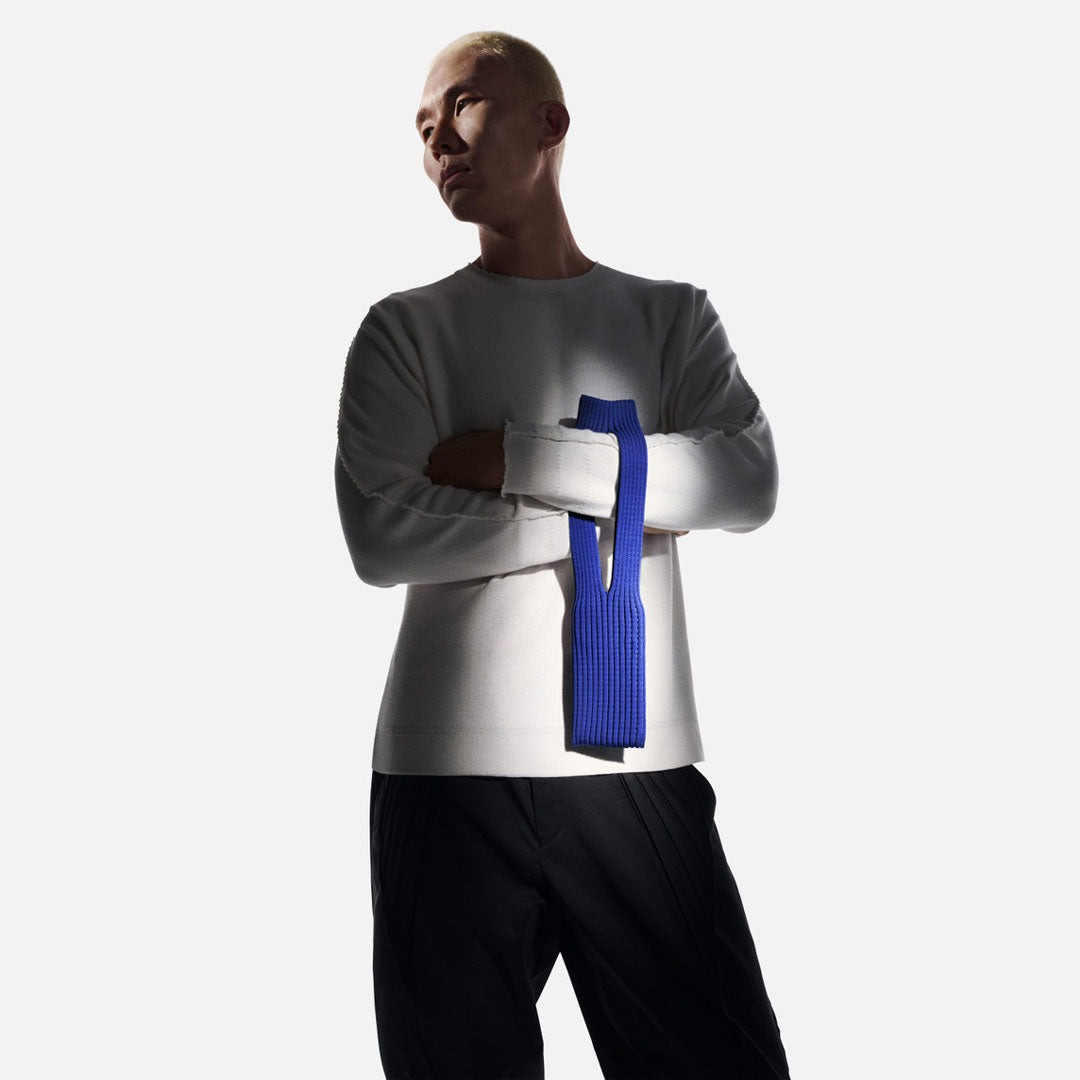 Phone Pocket with Strap – Stretch Knit Wearable iPhone Holder 40 cm | Sapphire
