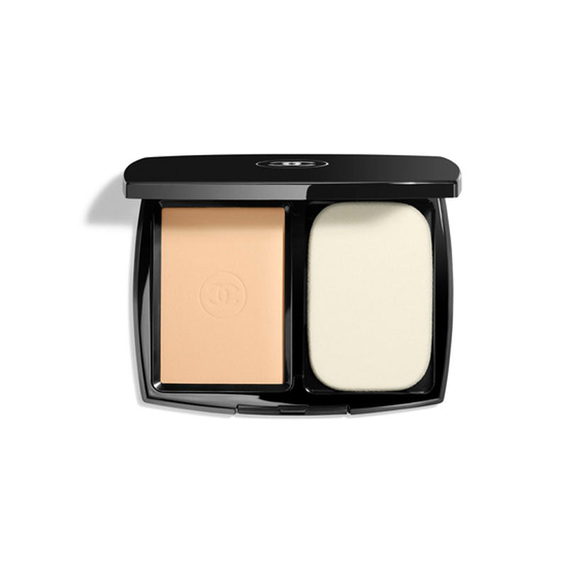 Chanel Ultra Le Teint Ultrawear All Day Comfort Flawless Finish Compact Foundation - B10