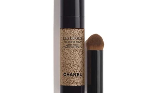 Chanel Les Beiges Touch Water-Fresh Complexion With Micro-Droplet Pigments - B20 Light