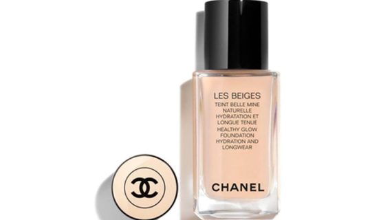 Chanel Les Beiges Foundation Healthy Glow Foundation Hydration And Longwear - BR12