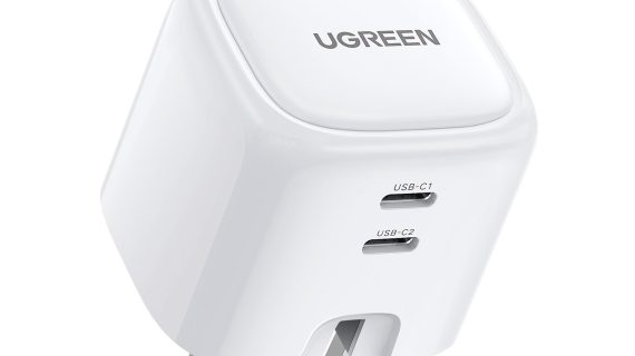 UGREEN USB-C Fast Charger 40W UK -folding foot CD243