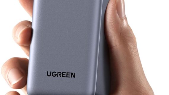UGREEN 12000mAh 100W Fast Charging Power Bank 35526B
