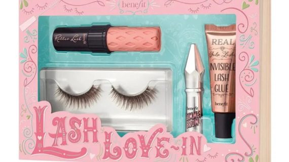 Benefit Lash Love In