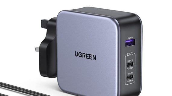 UGREEN CD289, GaN Fast Charger 140W with Cable