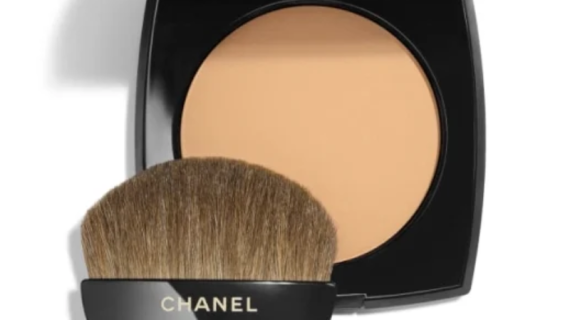 Chanel Les Beiges Healthy Glow Sheer Powder 12gm - B30