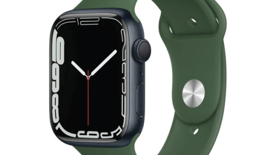 Apple Watch Series 7 GPS, 45mm Green Aluminium Case with Clover Sport Band - Regular