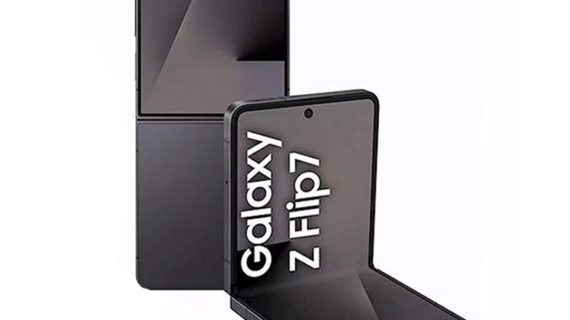Samsung Galaxy Z Flip7 12GB RAM - 512GB | Jetblack